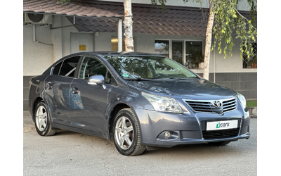 toyota-avensis-2-0 - 2