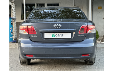 toyota-avensis-2-0 - 4