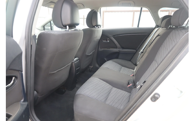Toyota Avensis Avensis - автомобили, коли, обяви за нови и употребявани 10