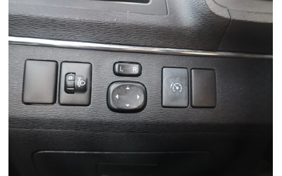 Toyota Avensis Avensis - автомобили, коли, обяви за нови и употребявани 16