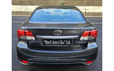Toyota Avensis 2.2 D4D - автомобили, коли, обяви за нови и употребявани 7