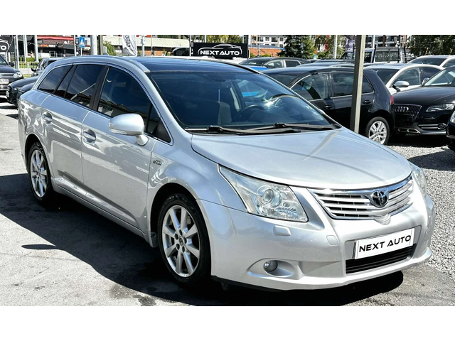 Toyota Avensis 2.2D-CAT 150HP PANO CAM ANDROID - автомобили, коли, обяви за нови и употребявани 2