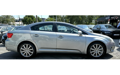 toyota-avensis - 3