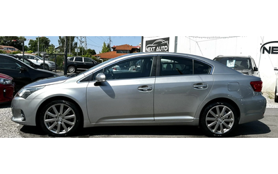 Toyota Avensis 2.2D 150HP CAMERA NAVI - автомобили, коли, обяви за нови и употребявани 7
