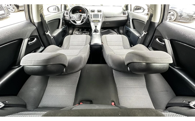 Toyota Avensis 2.0D4-D 124HP EURO5B - автомобили, коли, обяви за нови и употребявани 10