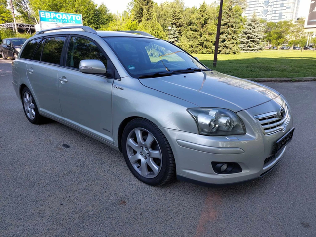 Toyota Avensis 2, 0i* AUTOMATIC* КОЖА* XENON* NAVI - автомобили, коли, обяви за нови и употребявани 0
