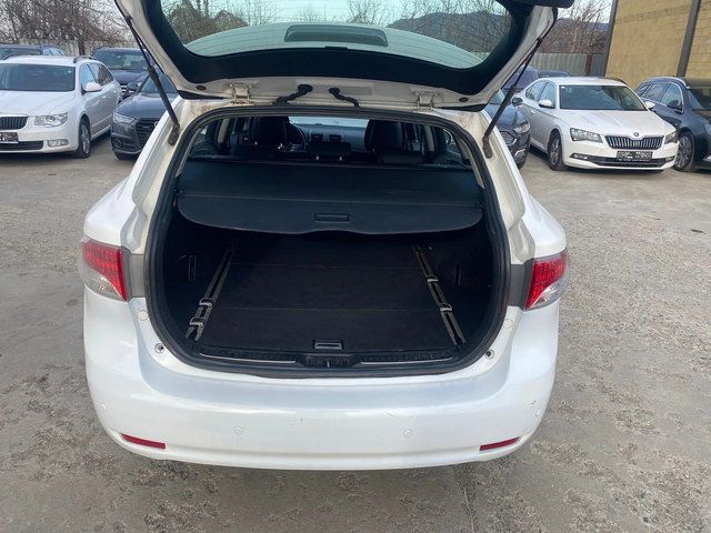 Toyota Avensis 2.2 d4d150 kc. - автомобили, коли, обяви за нови и употребявани 9
