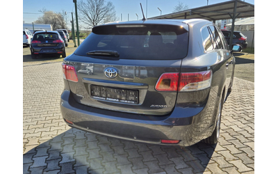 Toyota Avensis 2.2 диз 150к.с. - автомобили, коли, обяви за нови и употребявани 7