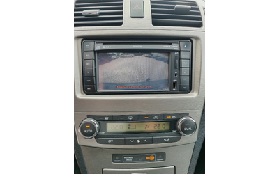 Toyota Avensis 2.2, 177к.с. - автомобили, коли, обяви за нови и употребявани 13