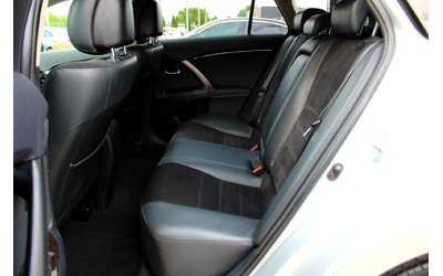 Toyota Avensis 2.2 D-4D D-Cat Executive/ЛИЗИНГ - автомобили, коли, обяви за нови и употребявани 13