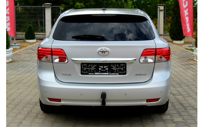 toyota-avensis - 4
