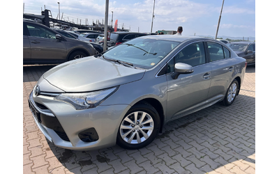 toyota-avensis - 0