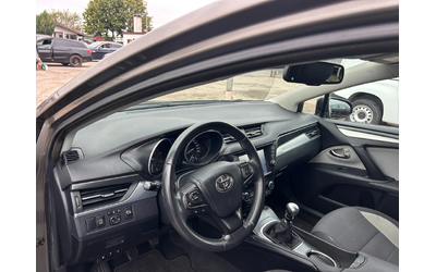 Toyota Avensis 1.6D-4D NAVI/KAMERA EURO 6 - автомобили, коли, обяви за нови и употребявани 10