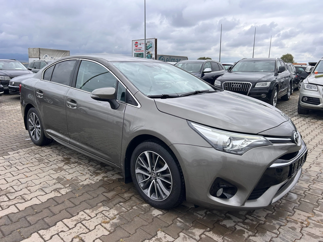 Toyota Avensis 1.6D-4D NAVI/KAMERA EURO 6 - автомобили, коли, обяви за нови и употребявани 3