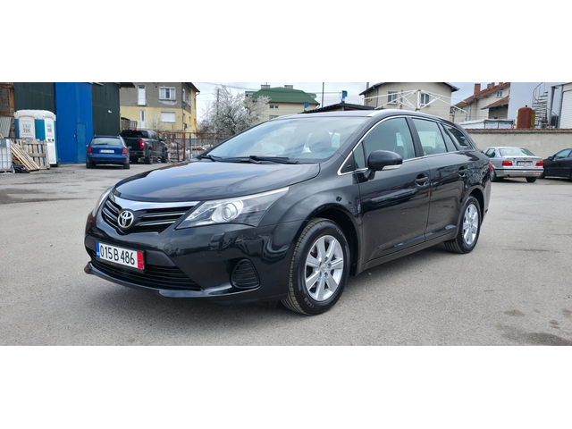 Toyota Avensis 1.6i 132k.c UNIKAT EURO 5B - автомобили, коли, обяви за нови и употребявани 2