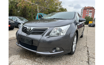 toyota-avensis - 0
