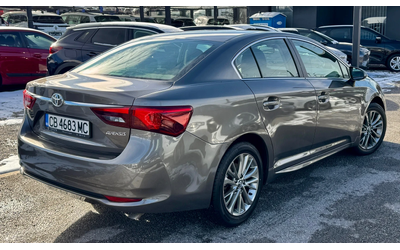 toyota-avensis - 3