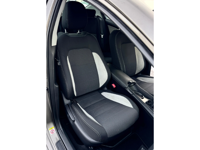 Toyota Avensis Първи собственик/Сервизна история - автомобили, коли, обяви за нови и употребявани 9