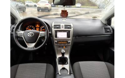 Toyota Avensis D4d - автомобили, коли, обяви за нови и употребявани 10