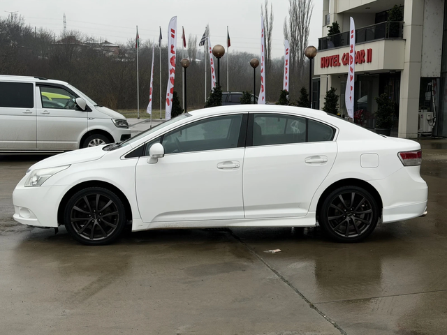 Toyota Avensis D4d - автомобили, коли, обяви за нови и употребявани 2