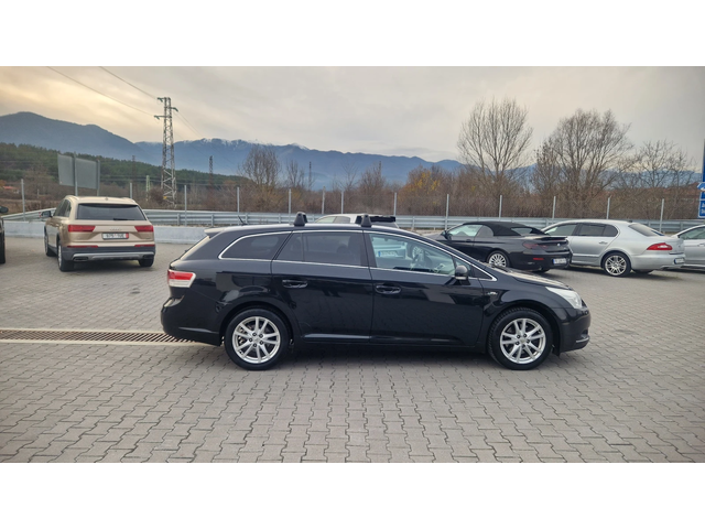 Toyota Avensis ЛИЗИНГ АВТОМАТ - автомобили, коли, обяви за нови и употребявани 5
