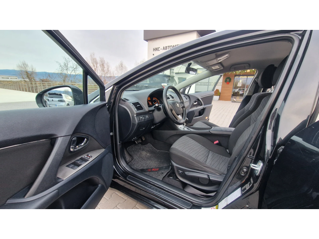 Toyota Avensis ЛИЗИНГ АВТОМАТ - автомобили, коли, обяви за нови и употребявани 8