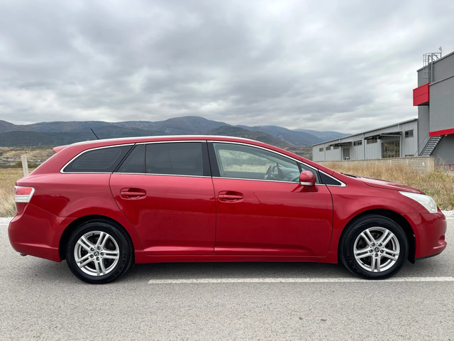 Toyota Avensis 1.8 VVT-i 147к.с / PODGREV / TEMPOMAT - автомобили, коли, обяви за нови и употребявани 4