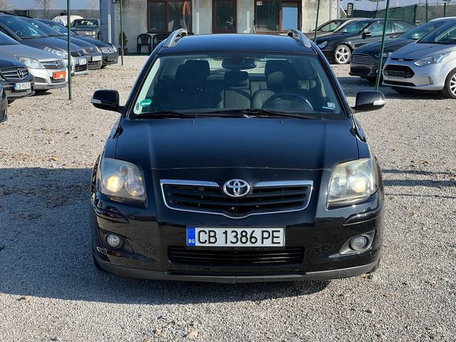 Toyota Avensis 2.0 D4D - автомобили, коли, обяви за нови и употребявани 1