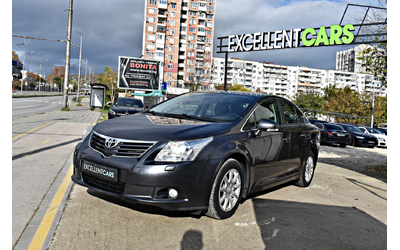 toyota-avensis - 0