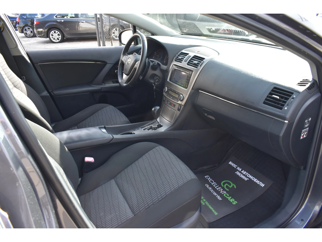 Toyota Avensis 2.0i* AUTOMAT - автомобили, коли, обяви за нови и употребявани 11