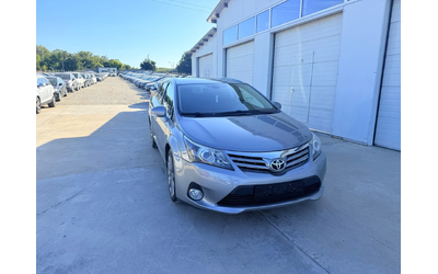 Toyota Avensis 2.2D4D 150k.c* Navi* Kamera* Nova* UNIKAT* - автомобили, коли, обяви за нови и употребявани 11
