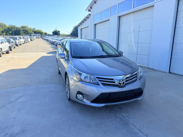 Toyota Avensis 2.2D4D 150k.c* Navi* Kamera* Nova* UNIKAT* - автомобили, коли, обяви за нови и употребявани 11