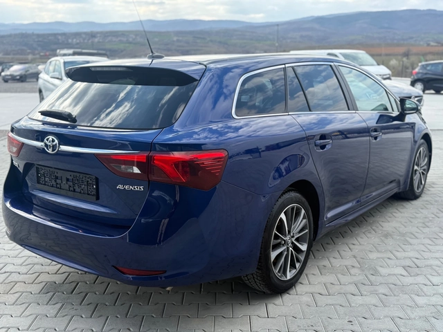 Toyota Avensis 1.6d4d Собствен лизинг !!! - автомобили, коли, обяви за нови и употребявани 4