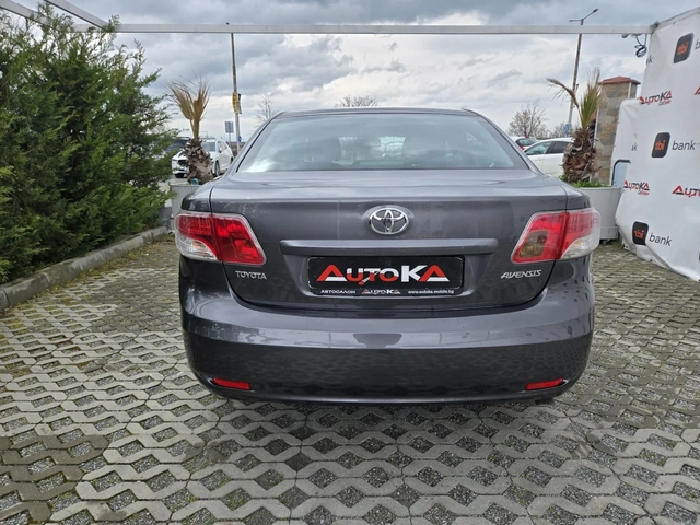 Toyota Avensis 2.0D4d-126кс= 6СК= КЛИМАТРОНИК= СЕРВ.ИСТОРИЯ - автомобили, коли, обяви за нови и употребявани 3