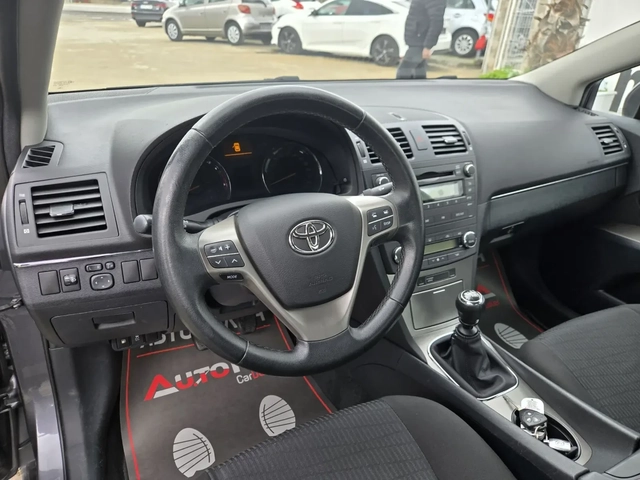 Toyota Avensis 2.0D4d-126кс= 6СК= КЛИМАТРОНИК= СЕРВ.ИСТОРИЯ - автомобили, коли, обяви за нови и употребявани 7