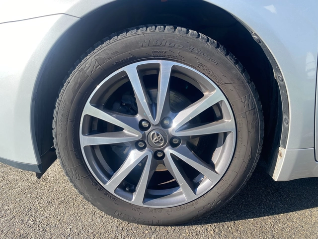 Toyota Avensis 2.0D - автомобили, коли, обяви за нови и употребявани 15
