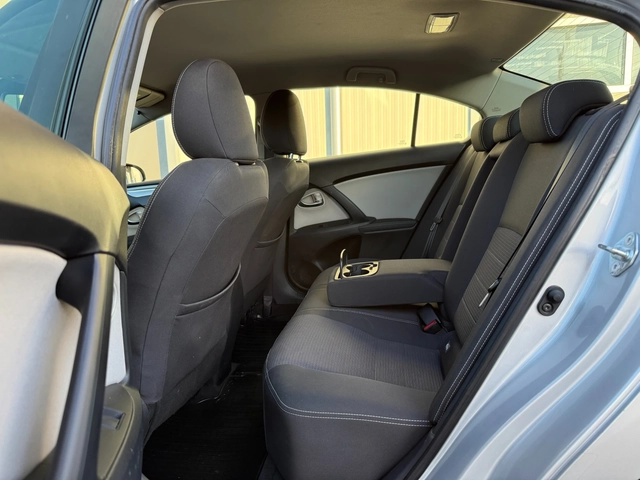 Toyota Avensis 1.8i VVT-i - автомобили, коли, обяви за нови и употребявани 13