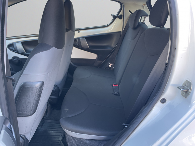 Toyota AYGO 1.0 petrol - автомобили, коли, обяви за нови и употребявани 11