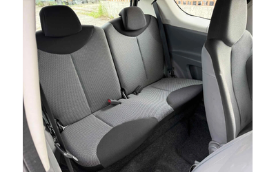 Toyota Aygo 1, 000 EURO4 - автомобили, коли, обяви за нови и употребявани 9