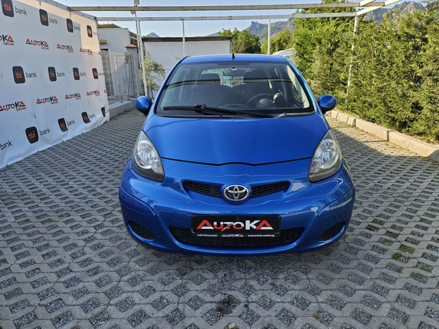 Toyota Aygo 1.0vvti-68кс= АВТОМАТ= 100.000км= КЛИМАТИК - автомобили, коли, обяви за нови и употребявани 0