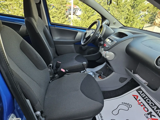 Toyota Aygo 1.0vvti-68кс= АВТОМАТ= 100.000км= КЛИМАТИК - автомобили, коли, обяви за нови и употребявани 14