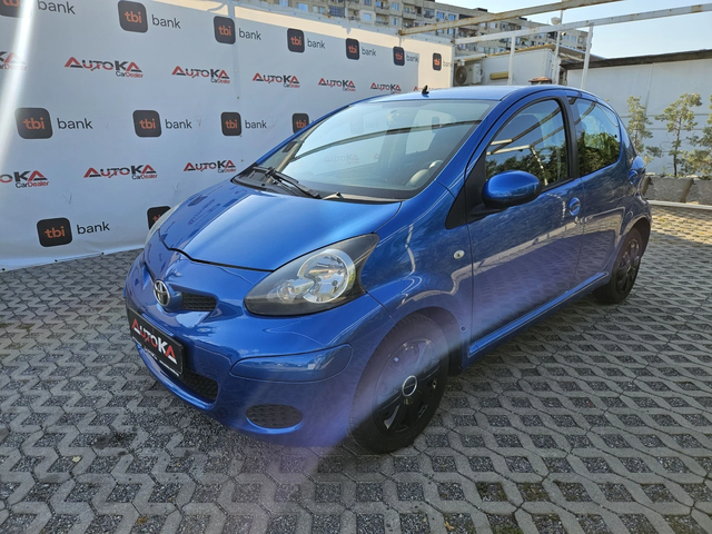 Toyota Aygo 1.0vvti-68кс= АВТОМАТ= 100.000км= КЛИМАТИК - автомобили, коли, обяви за нови и употребявани 5