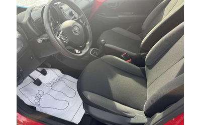Toyota Aygo, 2018 г., 95500 км, 68 к.с. - автомобили, коли, обяви за нови и употребявани 6
