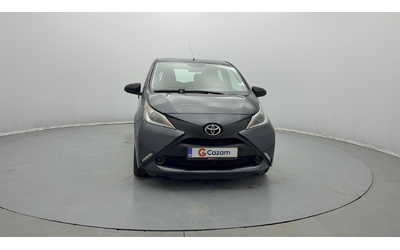 Toyota Aygo - автомобили, коли, обяви за нови и употребявани 11