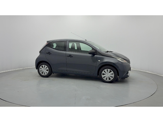 Toyota Aygo - автомобили, коли, обяви за нови и употребявани 15