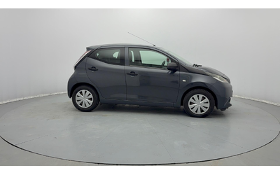 Toyota Aygo - автомобили, коли, обяви за нови и употребявани 16