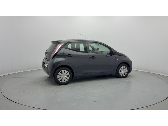 Toyota Aygo - автомобили, коли, обяви за нови и употребявани 19