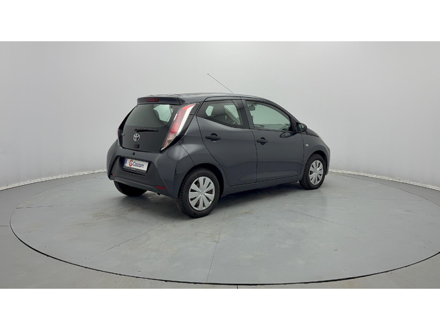 Toyota Aygo - автомобили, коли, обяви за нови и употребявани 21