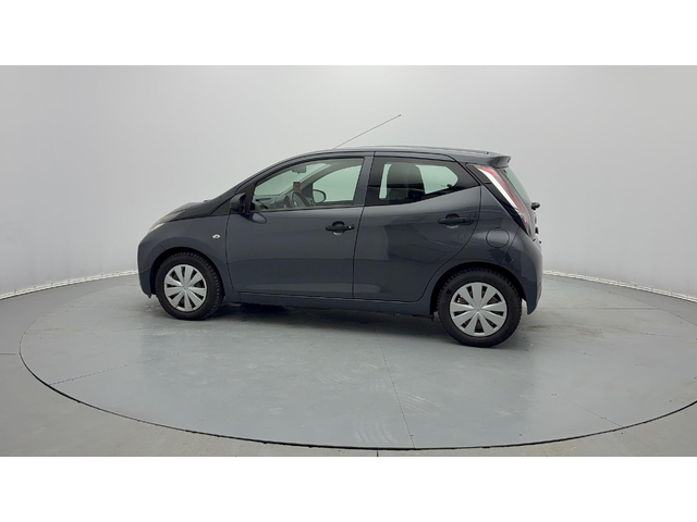 Toyota Aygo - автомобили, коли, обяви за нови и употребявани 30
