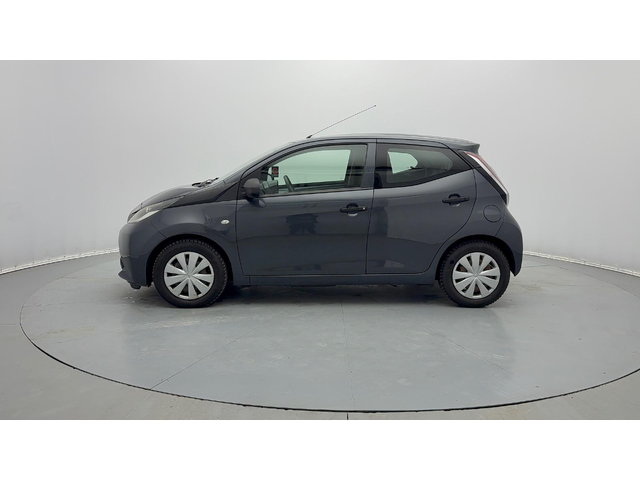 Toyota Aygo - автомобили, коли, обяви за нови и употребявани 7